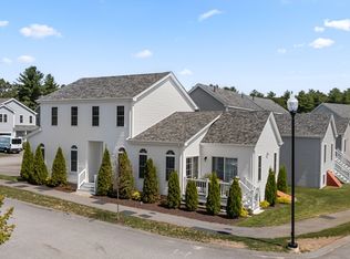 33 Tea Party Cir #33, Holden, MA 01520