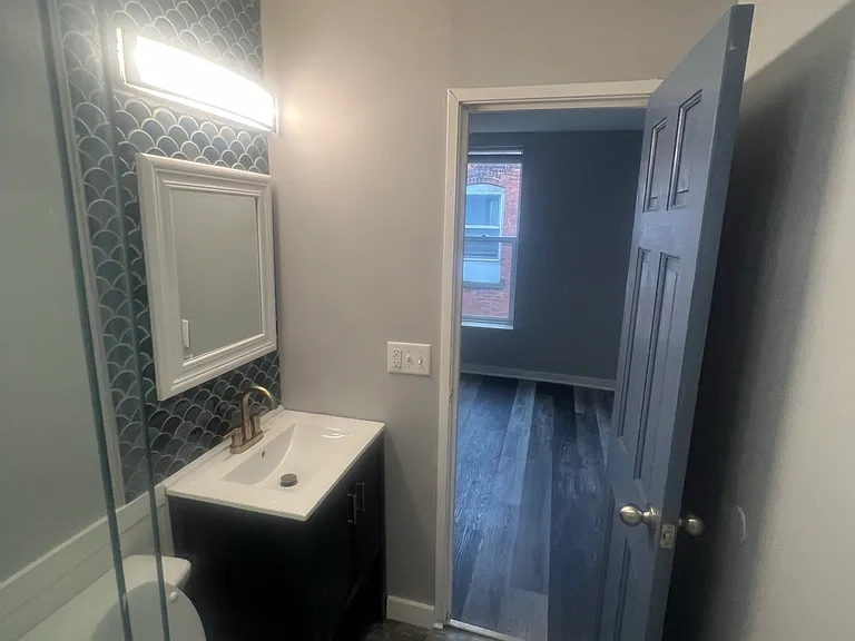 838 Oak St — Photo 21