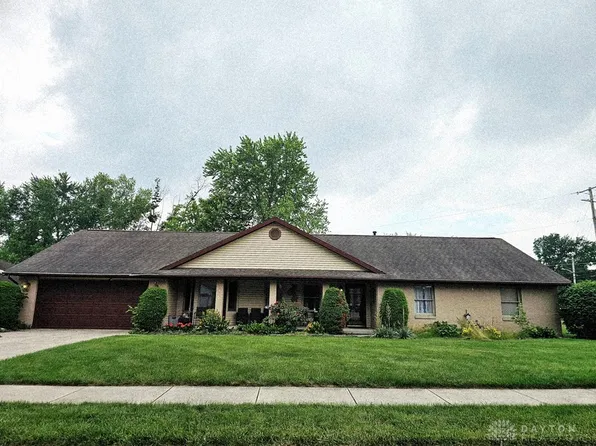 1308 Stonyridge Ave, Troy, OH 45373