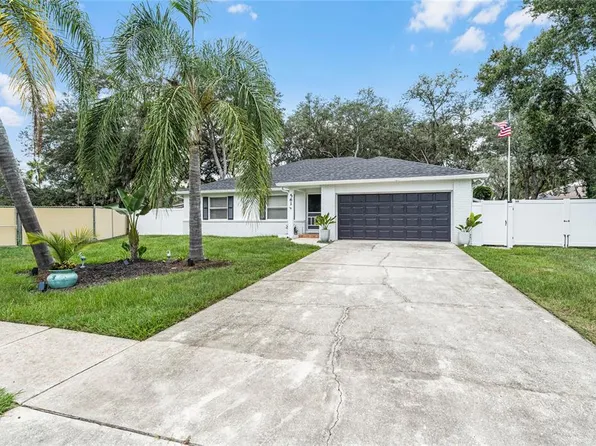 561 Chula Woods Ct, Chuluota, FL 32766