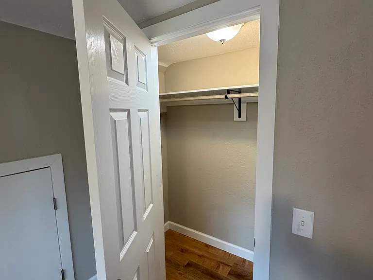 125 NW 14th St #1 — Photo 11