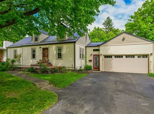 37 Euclid Dr, Athens, OH 45701
