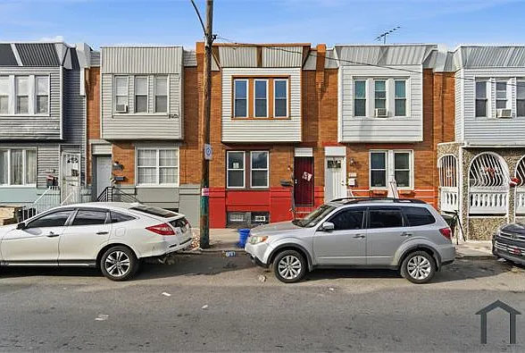 4120 N Darien St — Photo 2