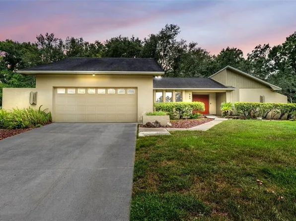 717 WOODHILL DRIVE, LAKELAND, FL 33813
