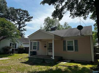 2704 Overton Rd SW, Huntsville, AL 35801