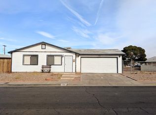 1300 Chestnut St, Henderson, NV 89011