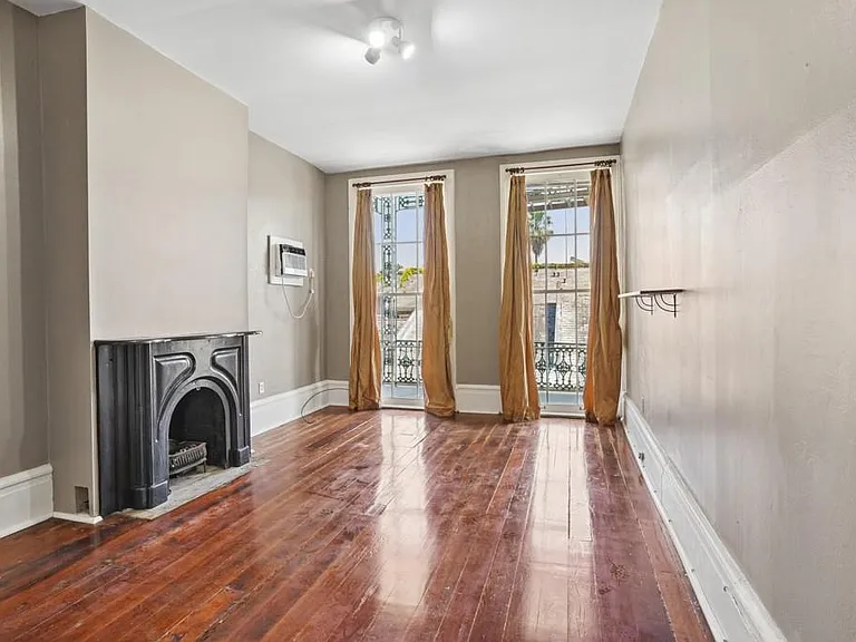 1014 Dumaine St #B — Photo 14