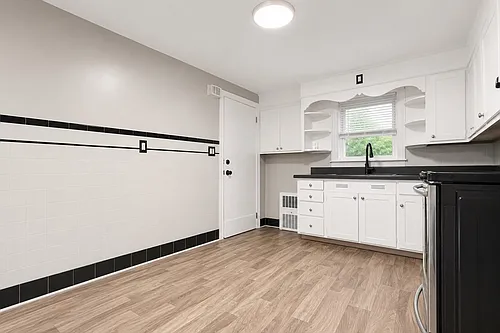 60 Howard St #1 Photo 1