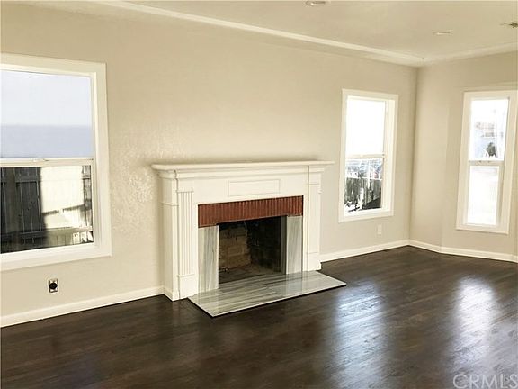 5th image of 8800 S Gramercy Pl