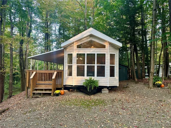 5124 Pleasant Valley Rd #129, Bliss, NY 14024