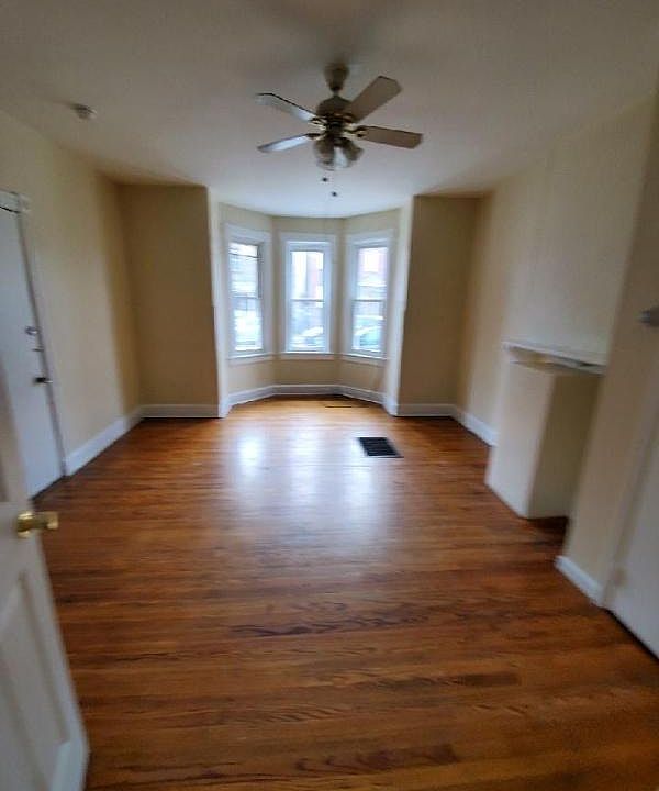 1st image of 100 Overlook Pl Floor 1