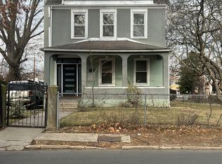 149 W Kingsbridge Rd, Mount Vernon, NY 10550