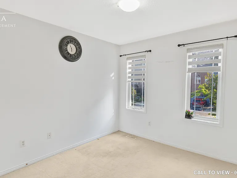 44 Thackery Dr — Photo 10