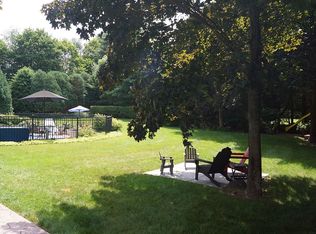 7 Greensfield Rd, Franklin, MA 02038