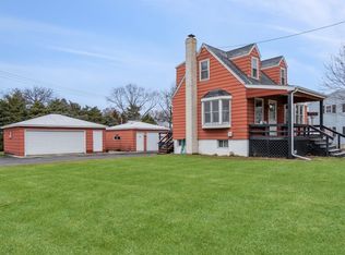 837 S Union St, Aurora, IL 60505