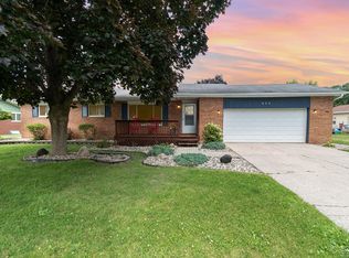 854 Waukee Ln, Saginaw, MI 48604