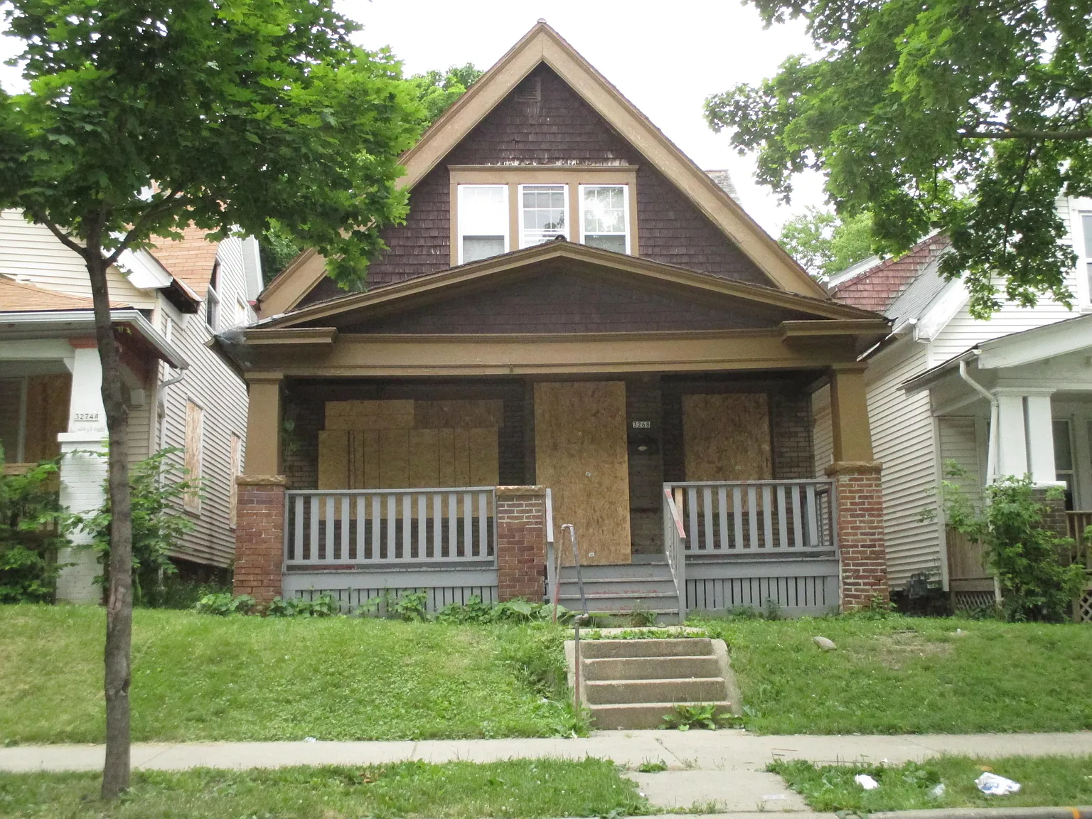 3268 N 29th St photo 1
