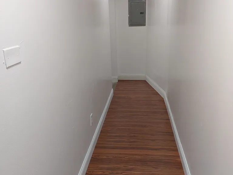 1512 Oak Grove Ave #2 — Photo 9