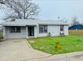 1014 Turner St, Cleburne, TX 76033