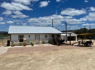224 Walter White Ranch Rd, Leakey, TX 78873