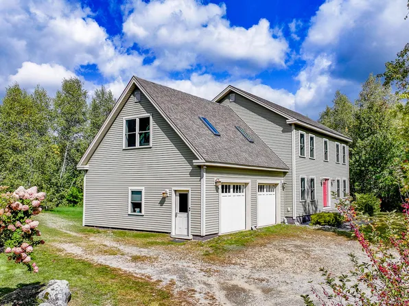 2 Blueberry Lane, Belfast, ME 04915