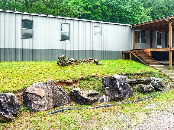 3rd image of 1865 McWhorter Rd