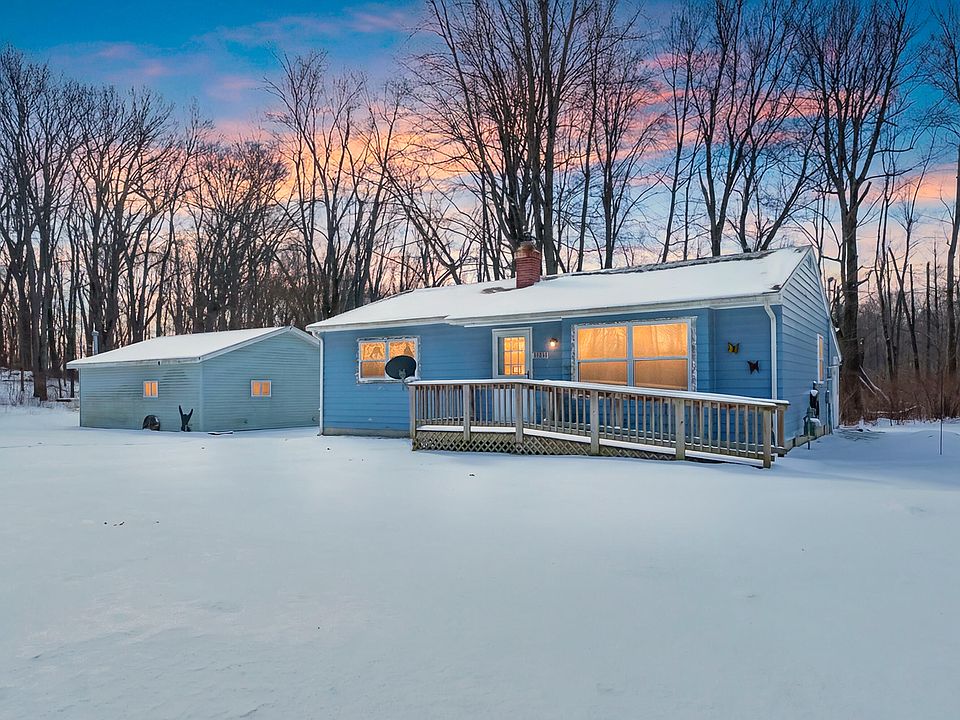 1st image of 36259 Mill Lake Rd