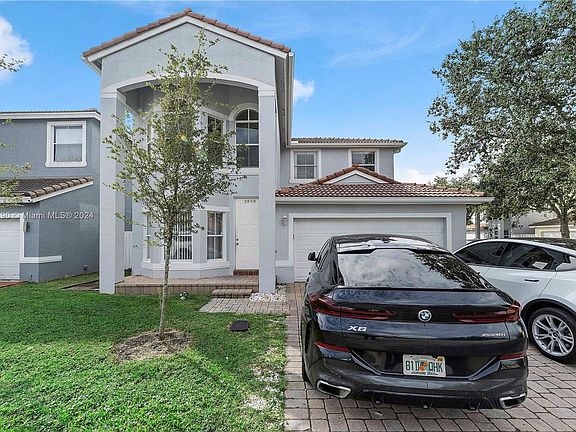 5th image of 3838 SW 50th Ct #3838