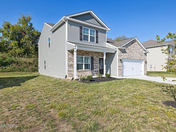 2nd image of 418 Villages At Hinds Creek Ln