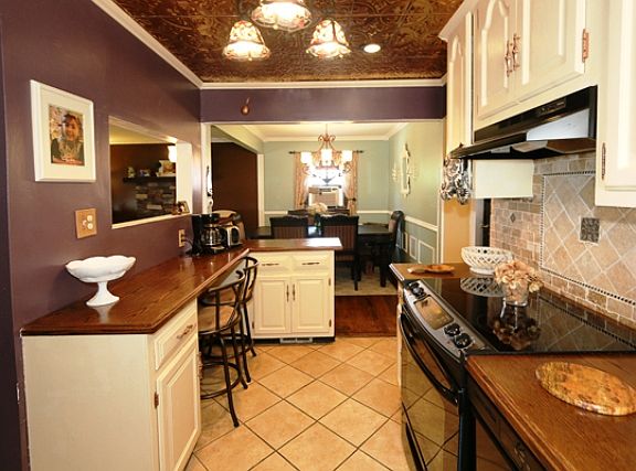 4th image of 8325 253rd St