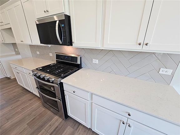 5th image of 2654 Harbor Ridge Pass Pass SE