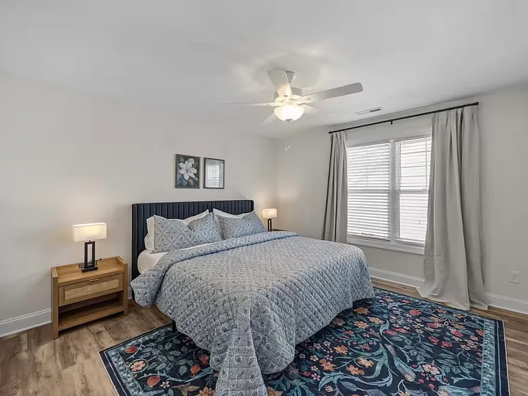 716B Sarah Rebecca Dr #B — Photo 5
