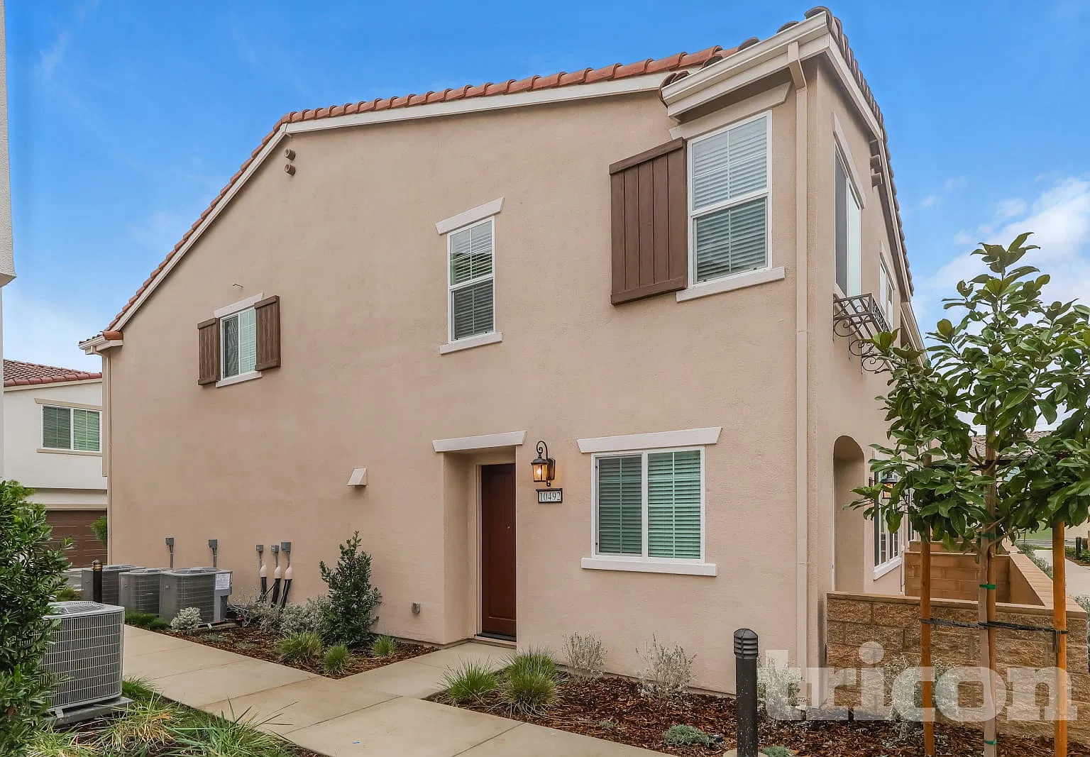 10492 Viva Court Elk Grove CA — Photo 1