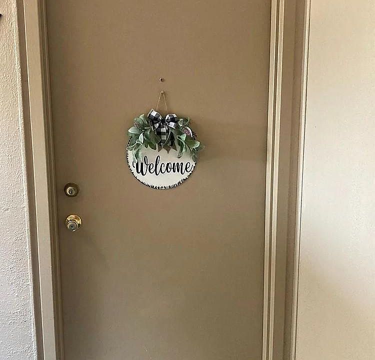 1st image of 1517 Raspberry Ct