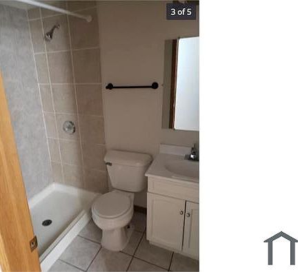 3rd image of 1630 S Homan Ave APT 2