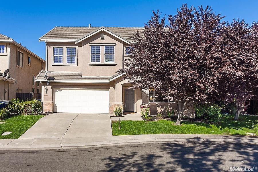 1st image of 2989 Bergamo Way