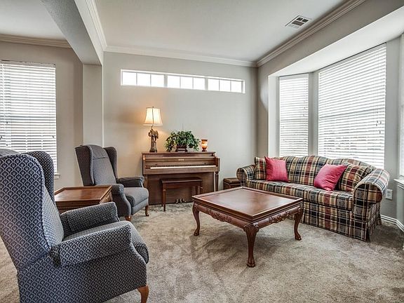 5th image of 5412 Lancelot Ln