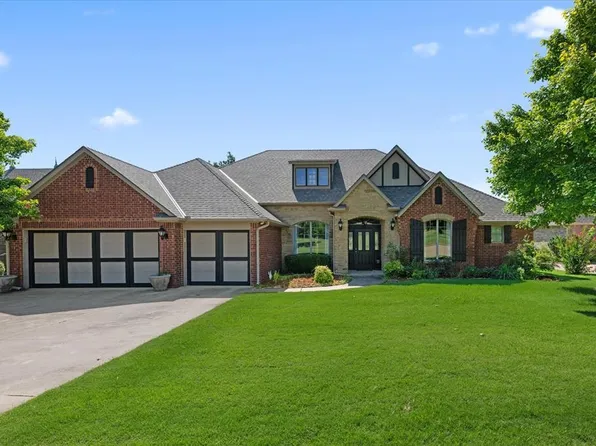 3308 Garden Vis, Edmond, OK 73034