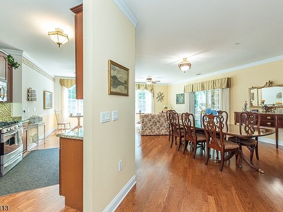 4th image of 2110 Pierce Ln