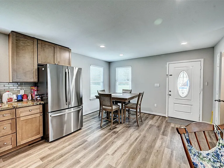 268 Sunrise Dr — Photo 23