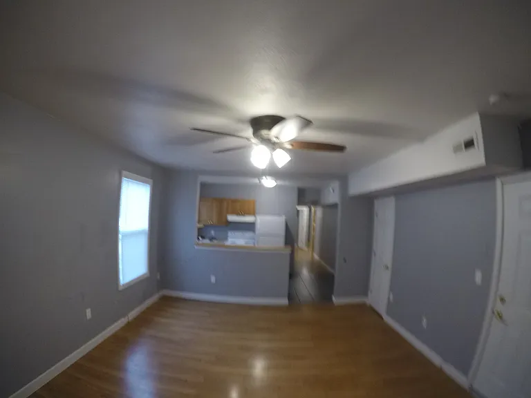550 S Main St #2 — Photo 8