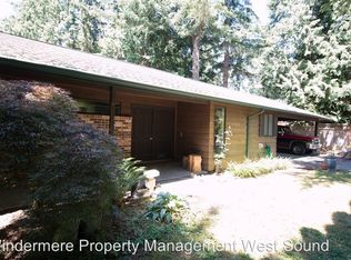 6561 NE Monte Vista Pl, Bainbridge Island, WA 98110