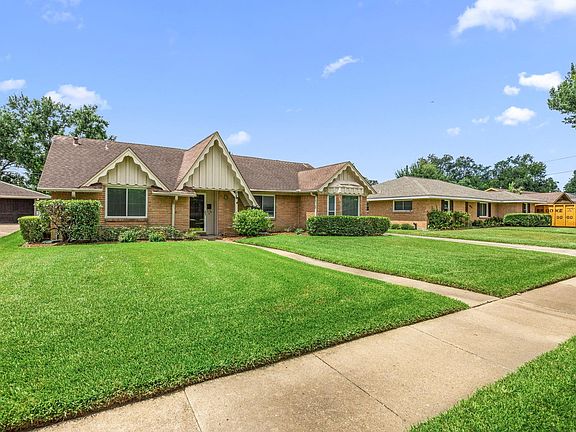 4th image of 1714 Droxford Dr