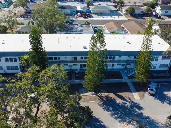 1221 Drew St APT E11, Clearwater, FL 33755