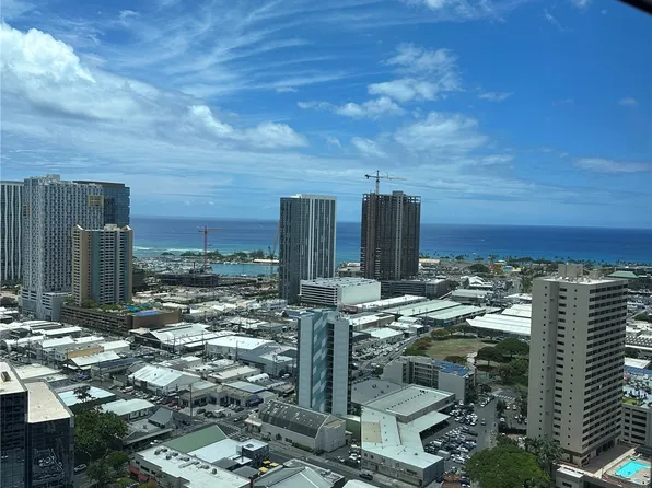 801 South St APT 3705, Honolulu, HI 96813