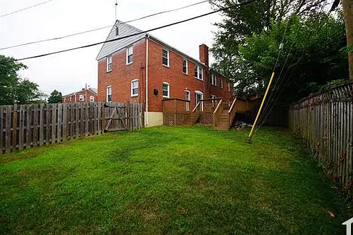 107 Westowne Rd — Photo 32