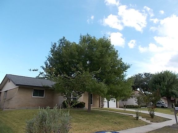 2nd image of 3210 Clearfield Dr