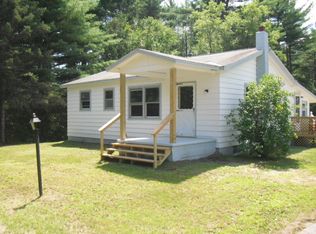 14 3rd Avenue Ext, Hadley, NY 12835