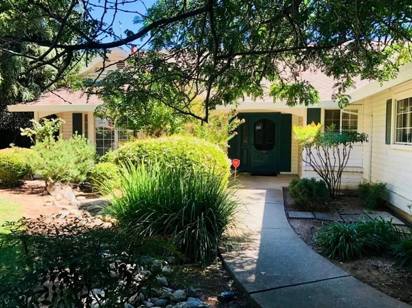 1689 Greenwood Way, Yuba City, CA 95993