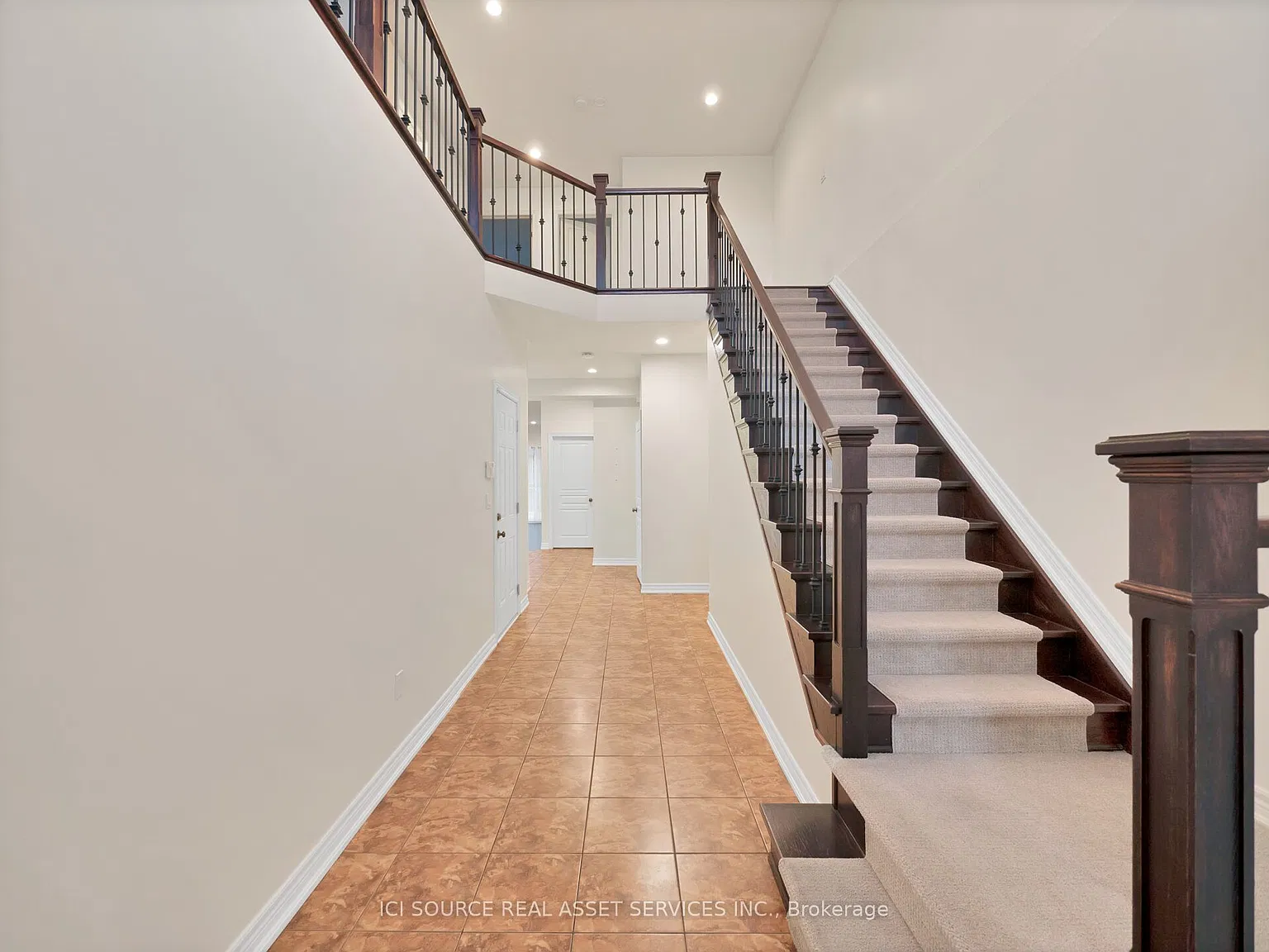 3 bed, $2,600 — Photo 3